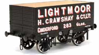 Dapol O gauge RCH 1887 design goods wagon models. Open 7 plank mineral wagons with fixed ends or end doors. Peak roof covered salt and lime vans.
