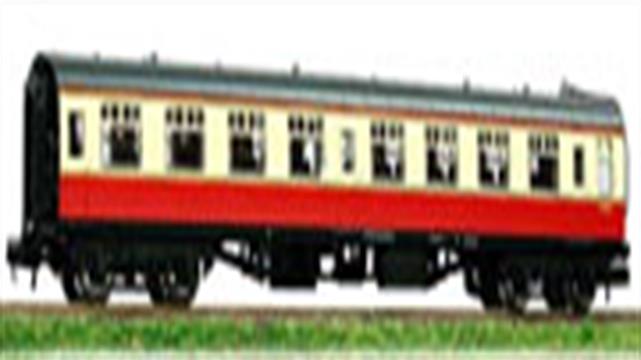 N gauge passenger coach models finished in the early British Railways crimson and crimson & cream liveries.