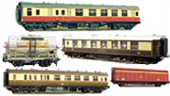 OO model passenger coaches and goods wagons from Hornby, Bachmann, Dapol and Heljan