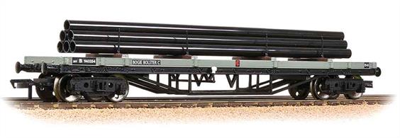 An good model of the 30-ton bogie bolster wagon painted in the BR goods grey livery. This model is supplied complete with load of steel pipes.Eras 4-5