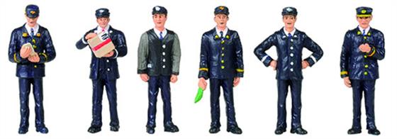 Bachmann OO Station Staff 1960 &amp; 1970s 6 Figure Pack 36-405Bachmann Branchline OO Gauge Scenecraft 36-405 1960s/70s Station StaffPack of 6 station and train staff figures in British Rail 1960s/70s uniforms.