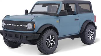 Maisto M31530 1/24th 2021 Ford Bronco Blue Diecast Model