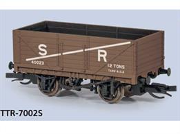 Peco have produced a nicely detailed model of the 7 plank open wagon based on the RCH 1923 design for the TT:120 range.The 7 plank open coal wagons were probably the most common wagons on Britains' railway network throughout the steam era. The standard 12-ton capacity coal wagon was introduced from circa 1907, with the design updated in 1923. Large numbers of these wagons were owned by the railway companies, colliery companies and coal factors, while the small fleets of local coal merchants often carried colourful advertising liveries.Model finished in Southern Railway brown livery, representing the 1923 wagons ordered by the SR for coal traffic from the Kent collieries.