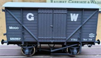 WAGON71 Peco GWR 12T Motor Car Van MOGO Diag G31 126957Nicely built One bar between the W Irons is broken one has been replacedhas 2 broken off door hinges and one snapped in too all bits missing.
