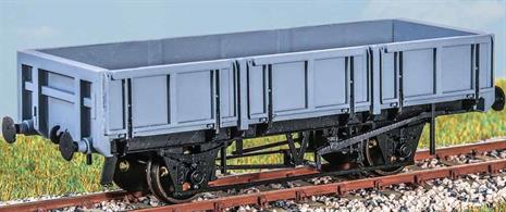 Built on ex-hopper chassis, these wagons carry mainly waste ballast. Drop side doors are a feature of this design. These finely moulded plastic wagon kits come complete with pin point axle wheels and bearings.Glue and paints are required to assemble and complete the model (not included) 