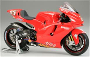 Tamiya 1/12 Ducato Desmosedici Moto GP Motorbike Kit