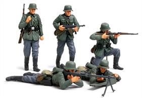 German WW2 Infantry French Campaign Figure SetGlue and paints are required to assemble and complete the figures (not included)