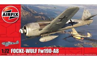 Airfix A01020A 1/72nd German Focke Wulf Fw190A8 WW2 Fighter Aircraft KitNumber of parts 53    Length 125mm    Wingspan 145mm
